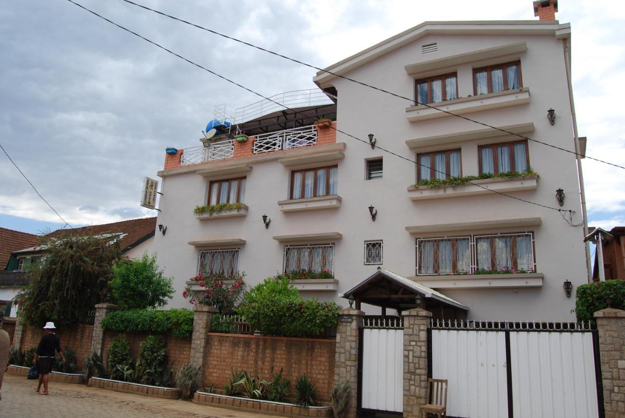 Antsirabe Hotel Экстерьер фото
