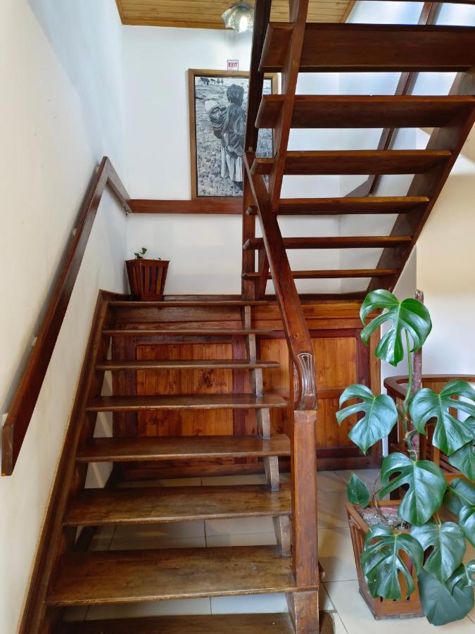 Antsirabe Hotel Экстерьер фото