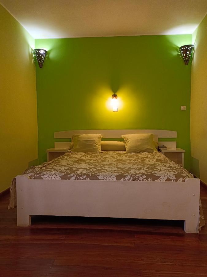Antsirabe Hotel Экстерьер фото