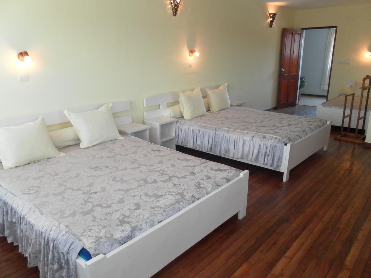 Antsirabe Hotel Экстерьер фото