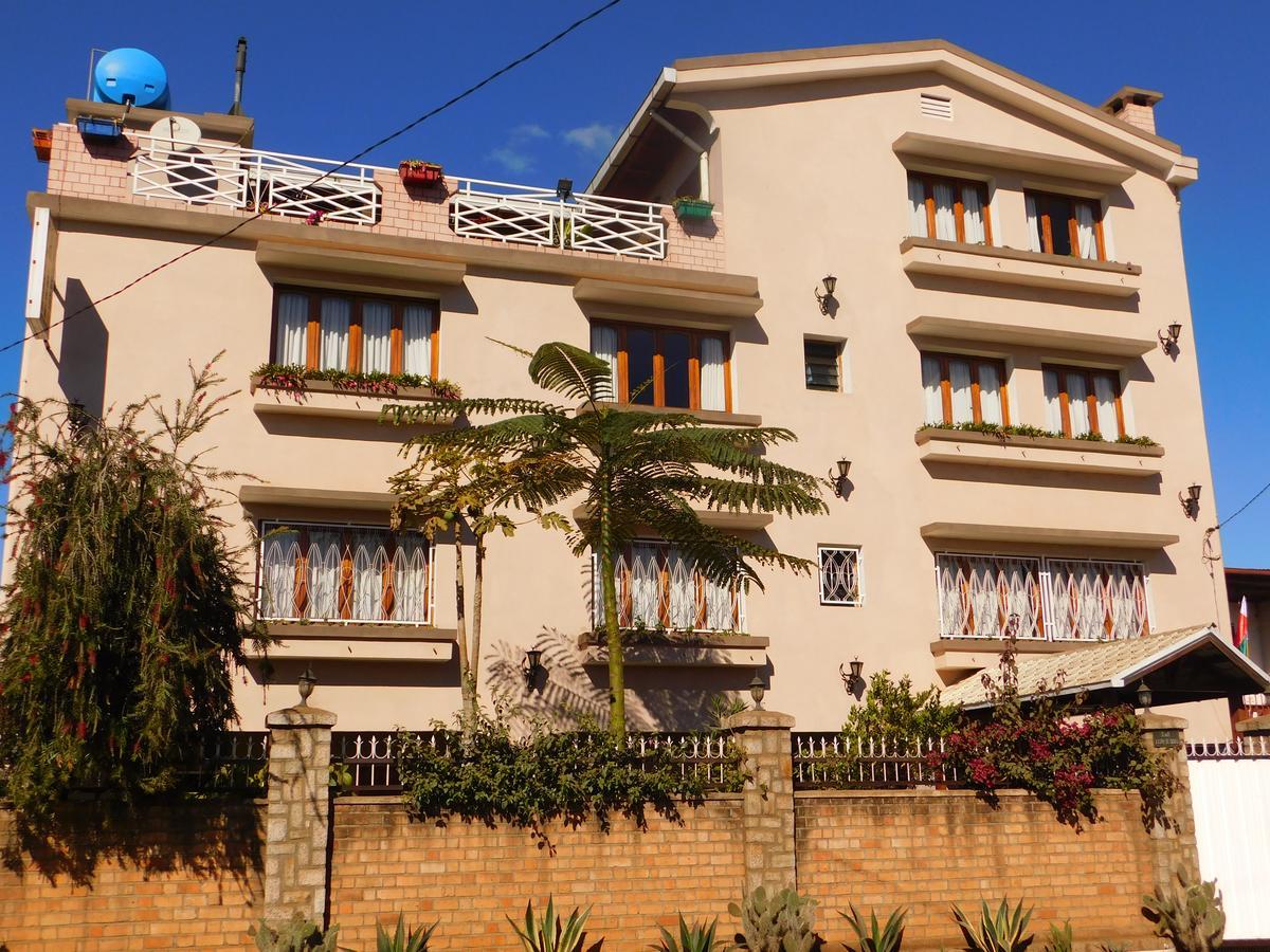 Antsirabe Hotel Экстерьер фото