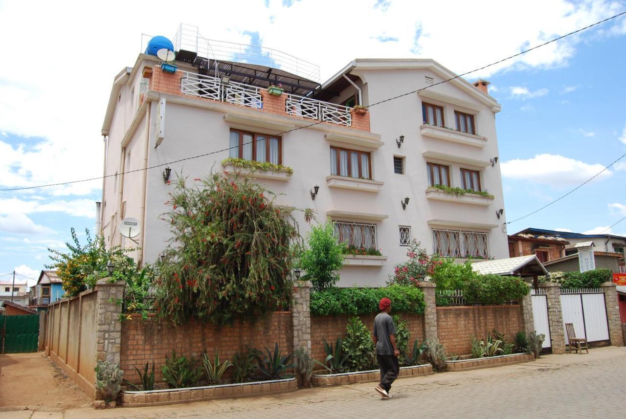 Antsirabe Hotel Экстерьер фото