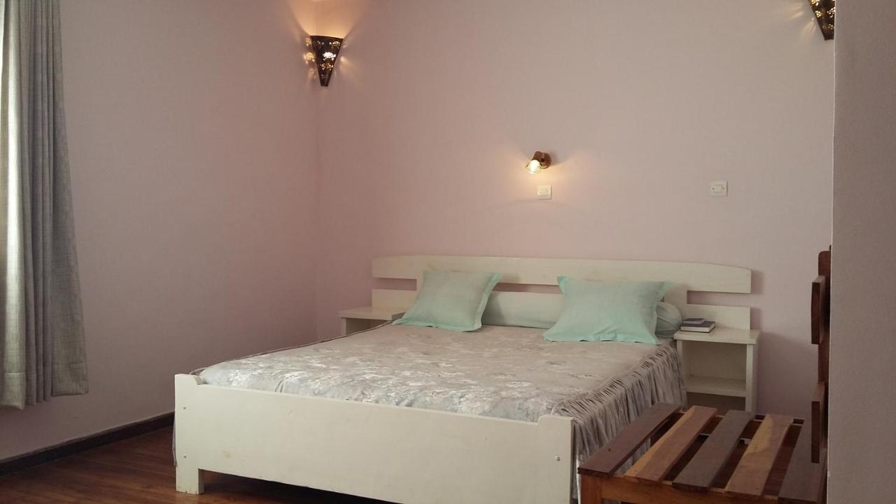 Antsirabe Hotel Экстерьер фото
